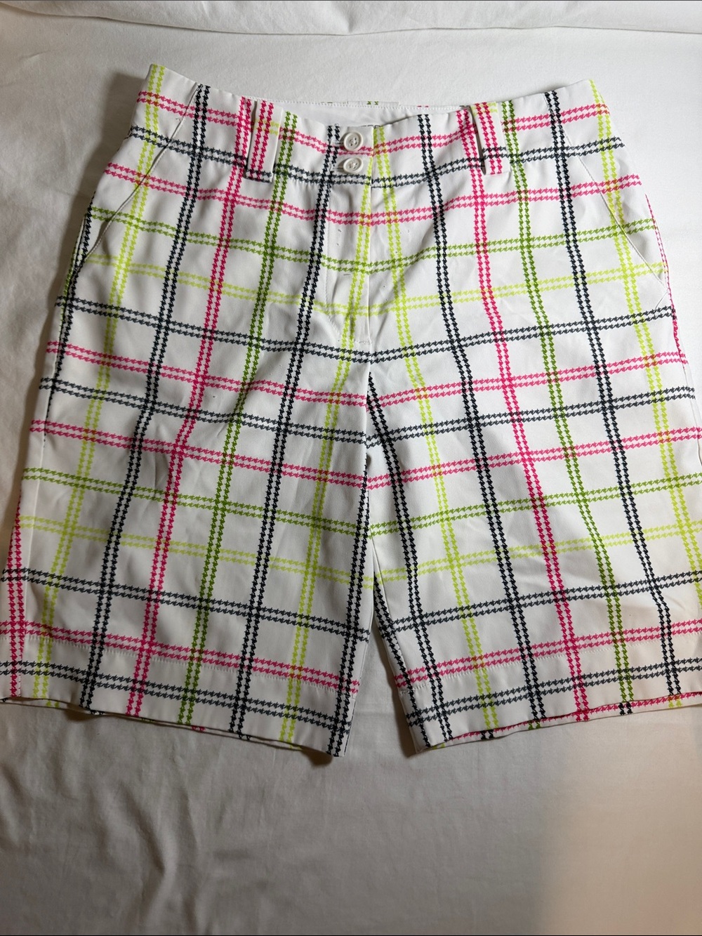 Nike Golf Fit Dry Plaid Bermudas with Pink, Green & Black Checks SZ 2